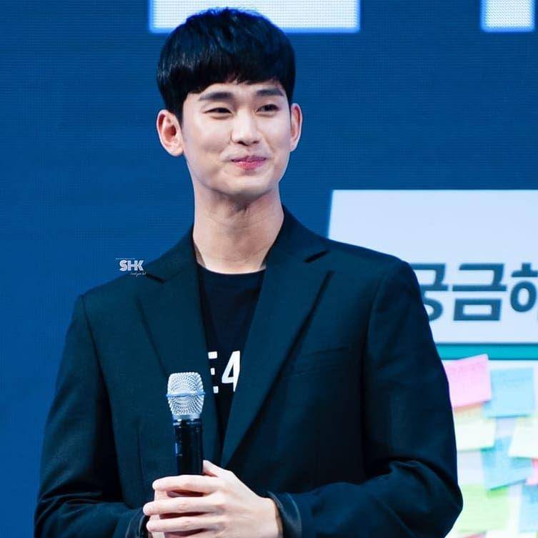 Instagram.com/kimsoohyun_official_fan