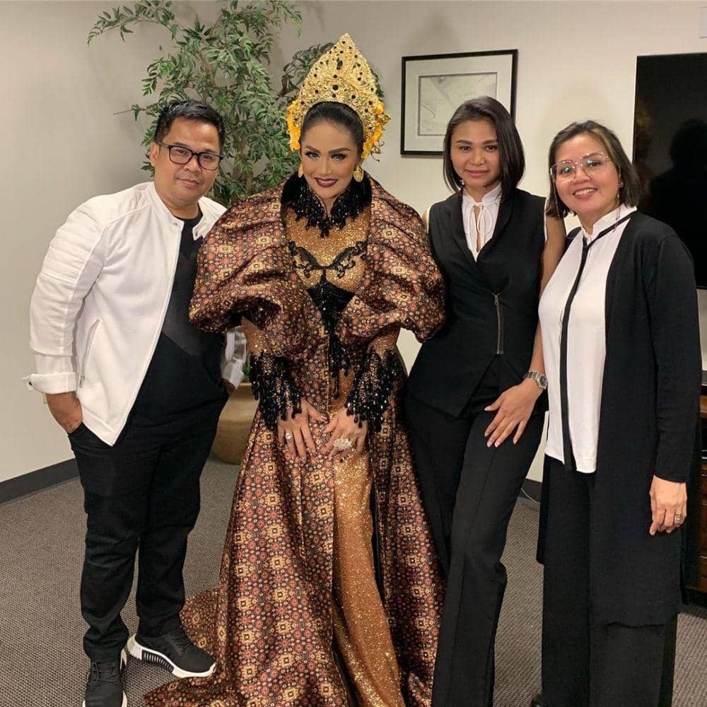 instagram.com/krisdayantilemos