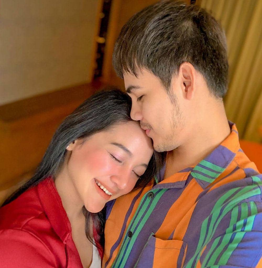 instagram.com/oliviaega30