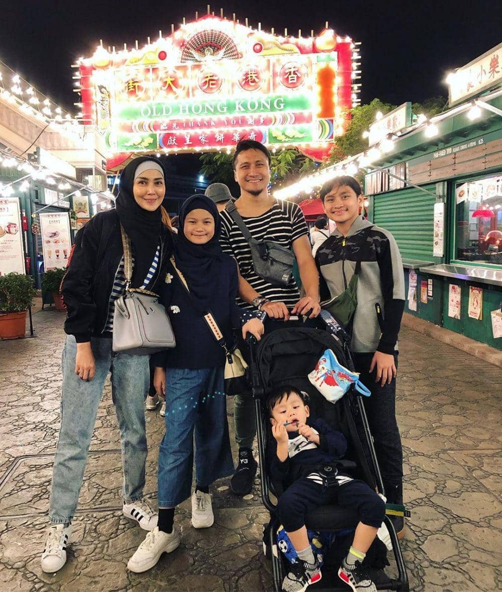 instagram.com/fenitarie