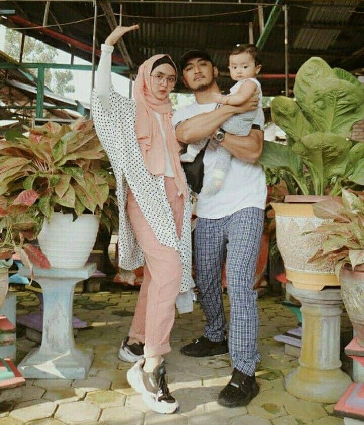 instagram.com/abihaq reychyta