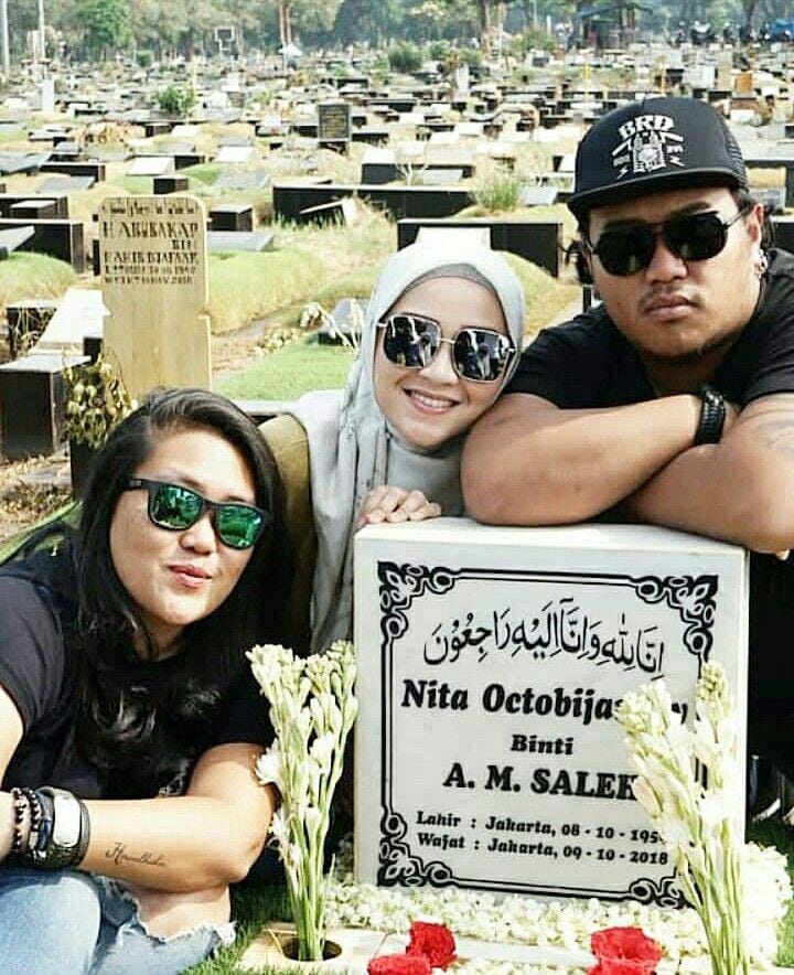 instagram.com/hada kusumonegoro