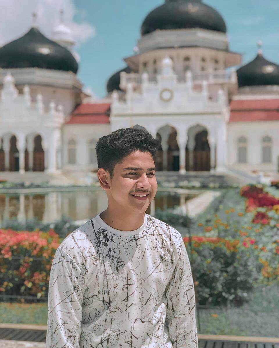 Instagram.com/syakirdaulay