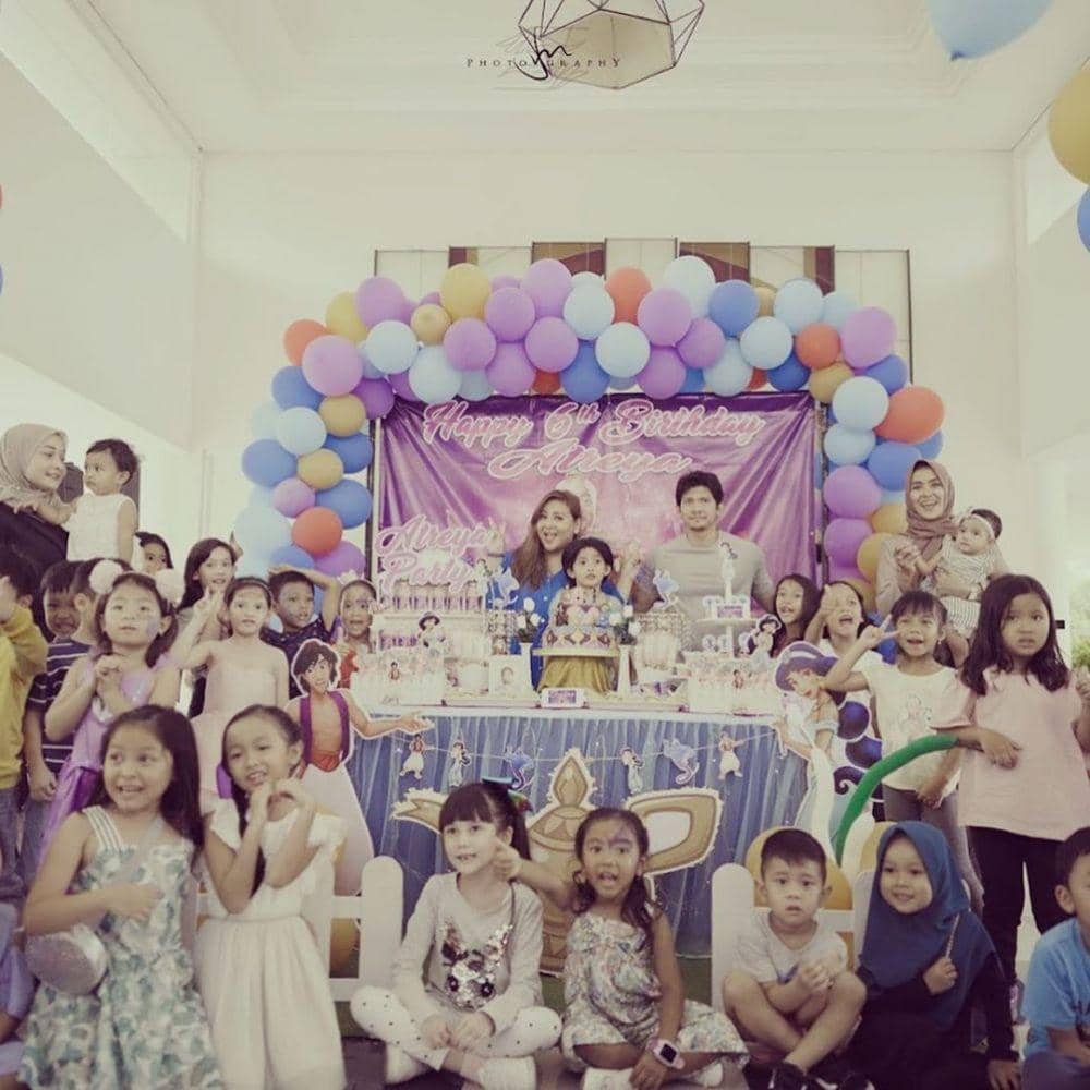 instagram.com/audyitem