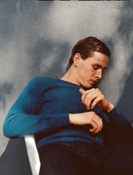 instagram.com/harrisdickinson