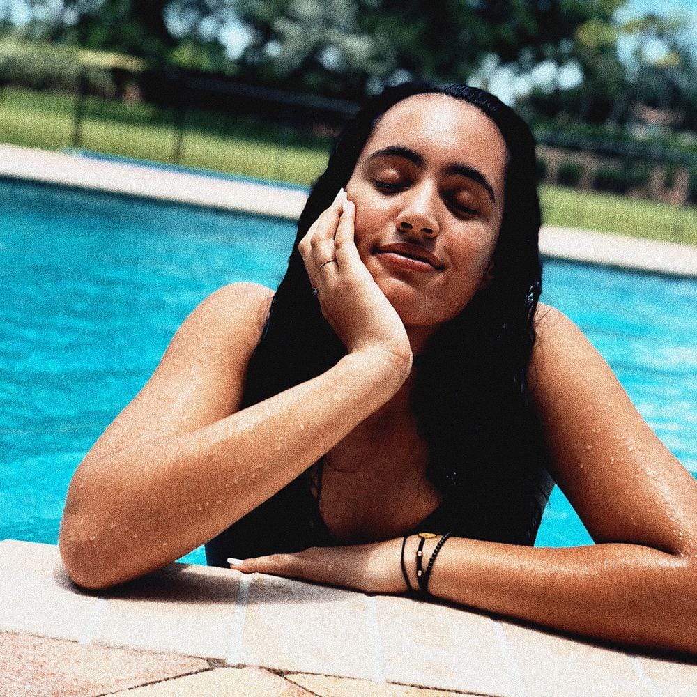 instagram.com/simonegjohnson