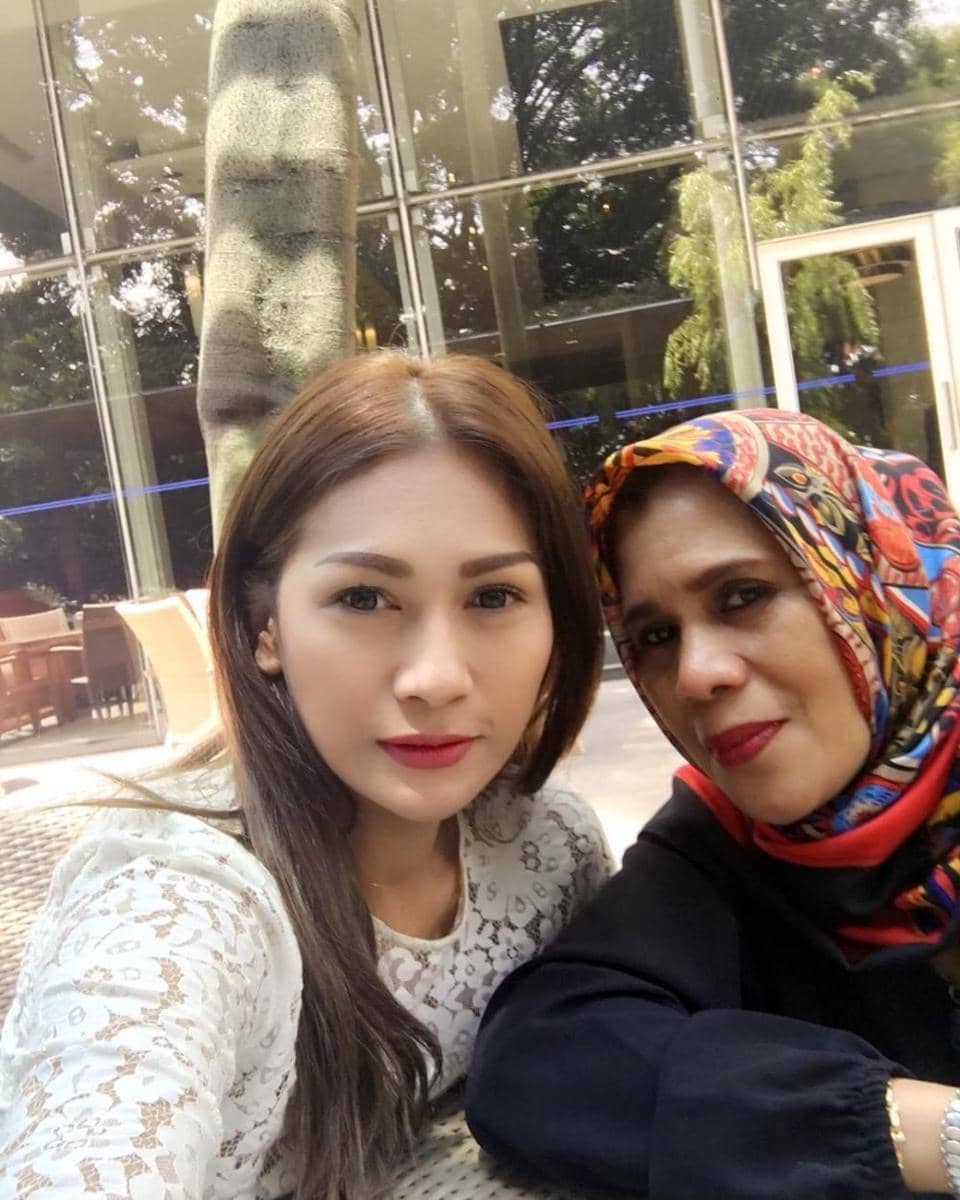 Instagram.com/tatajaneetaofficial