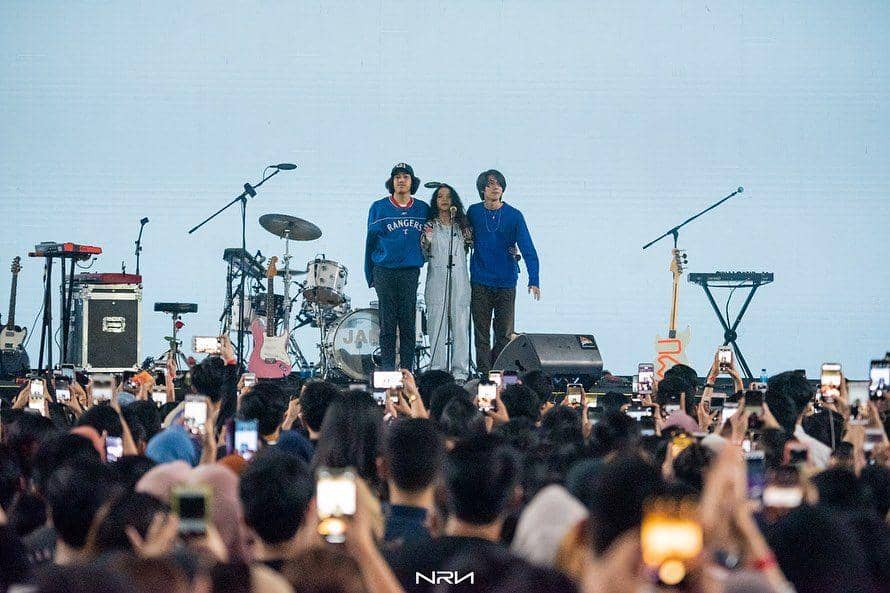 instagram.com/abbydzarnf