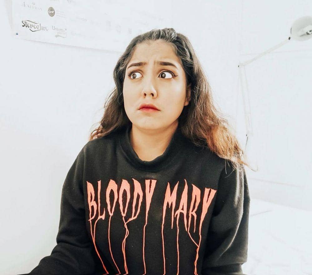 10 Potret Memesona Nessie Judge, YouTuber Konten Horor yang Kece Abis!