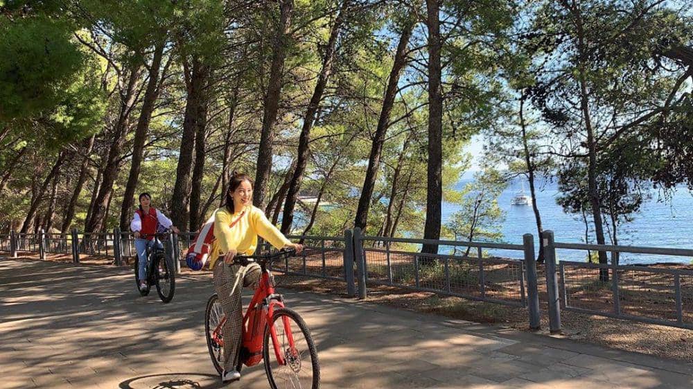 instagram.com/__yoonbomi__