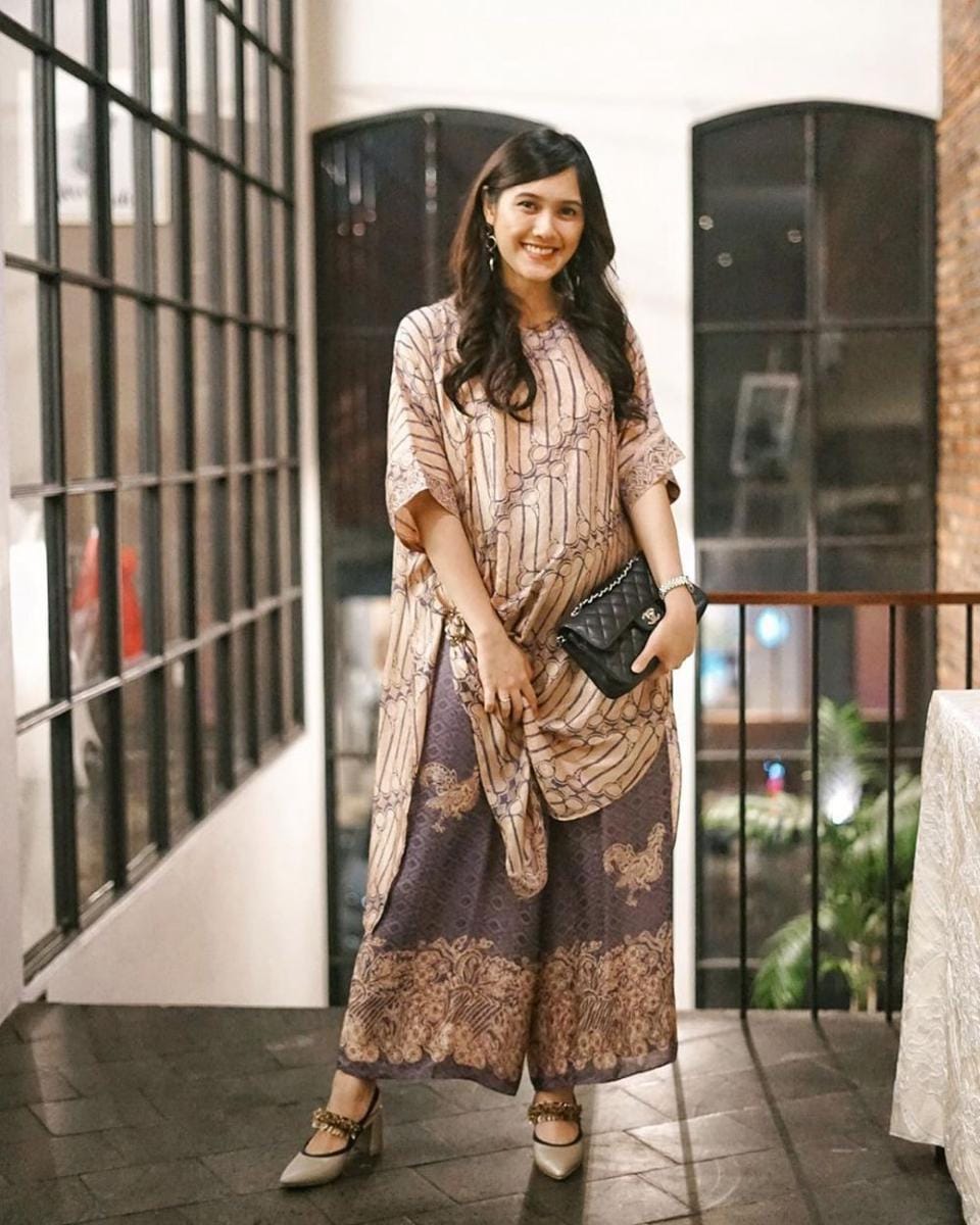 Instagram.com/annissanns