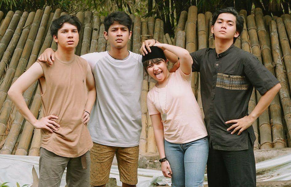 instagram.com/deboys13