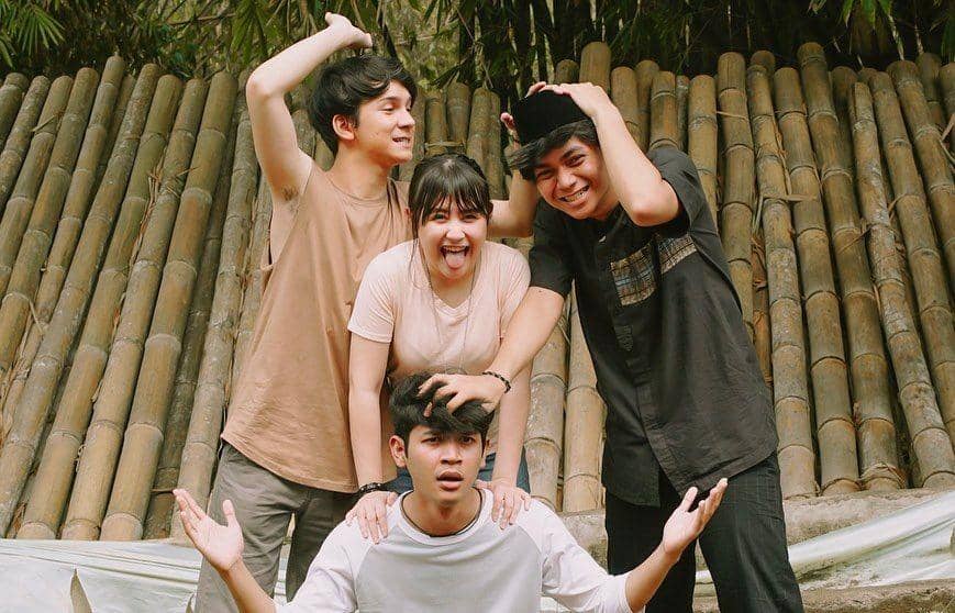 instagram.com/deboys13