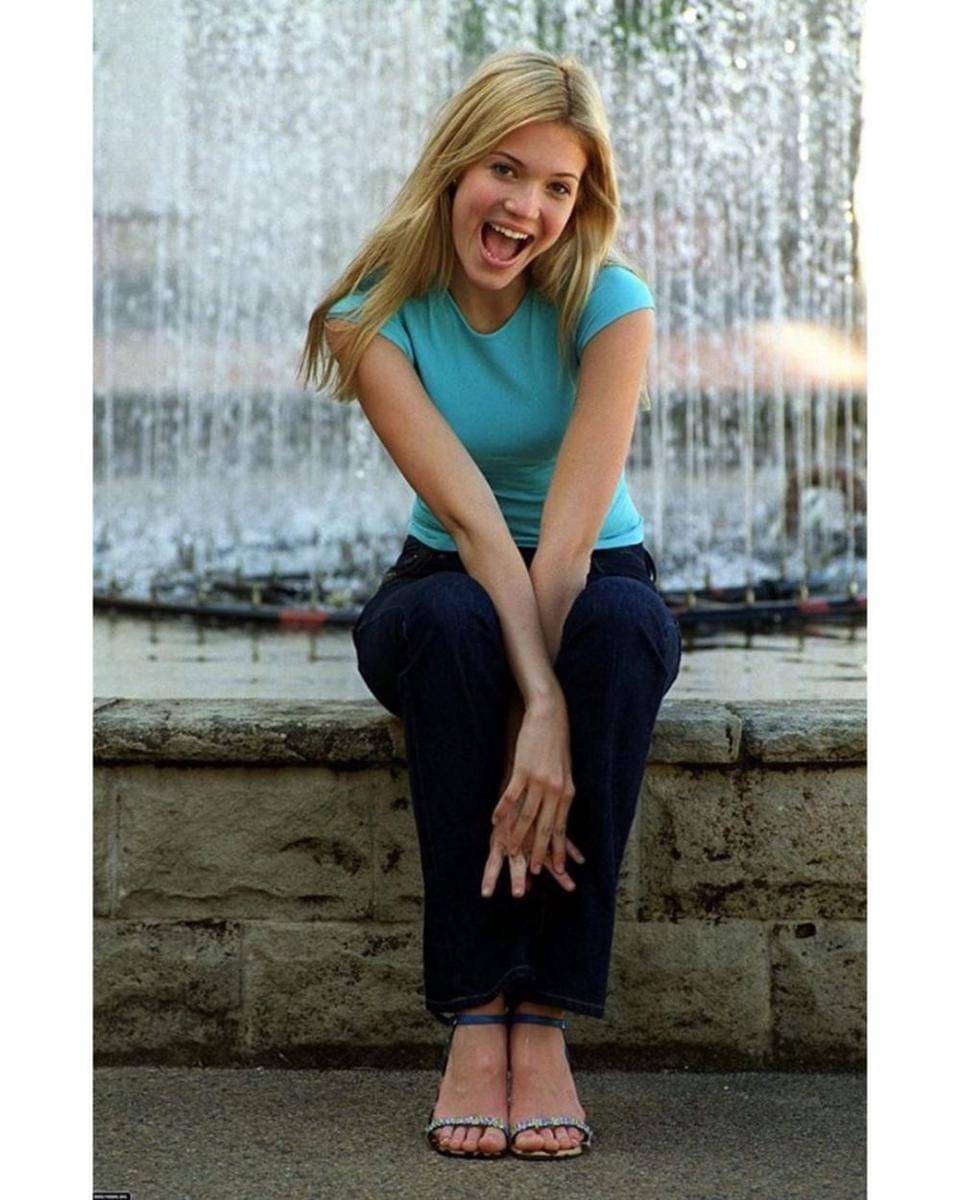 Instagram.com/mandymooremm