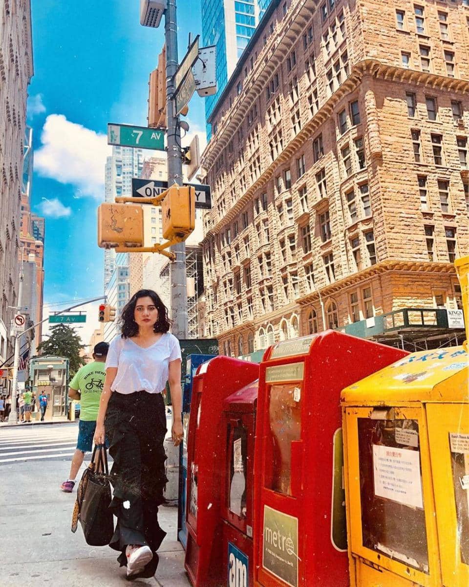 Instagram.com/galabbythahira