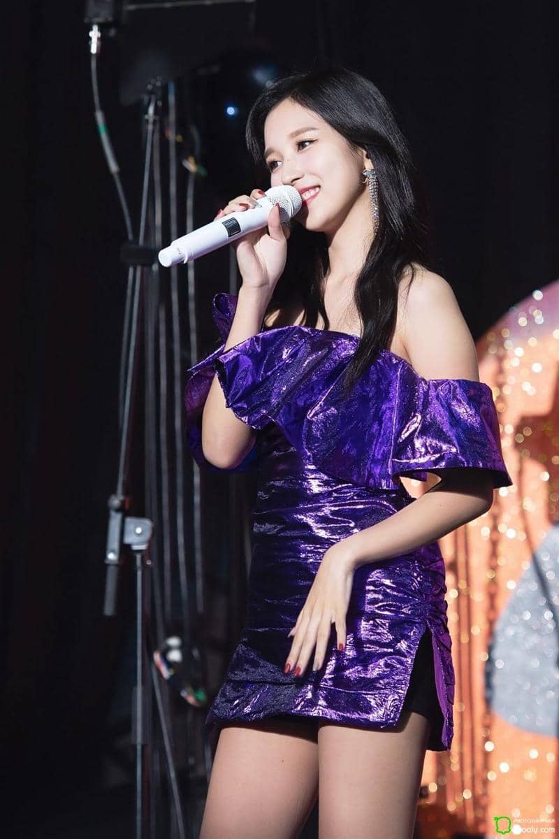 twitter.com/doooodly_