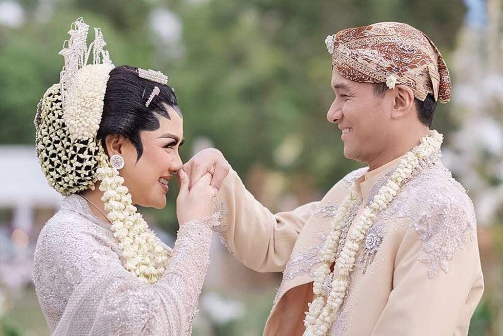 instagram.com/vickyshu