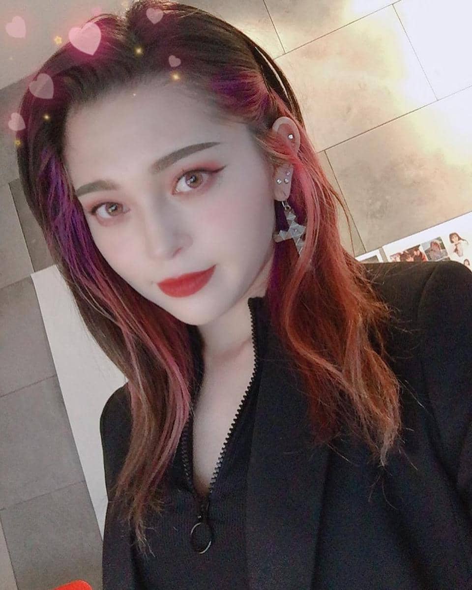 instagram.com/alexa_zbofficial