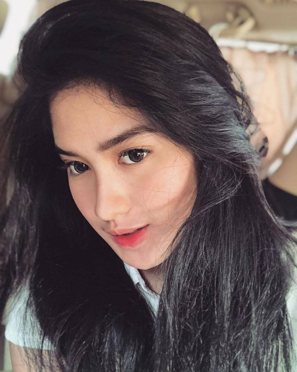 instagram.com/ochi24