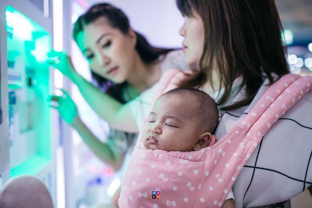 instagram.com/thaniaputrionsu