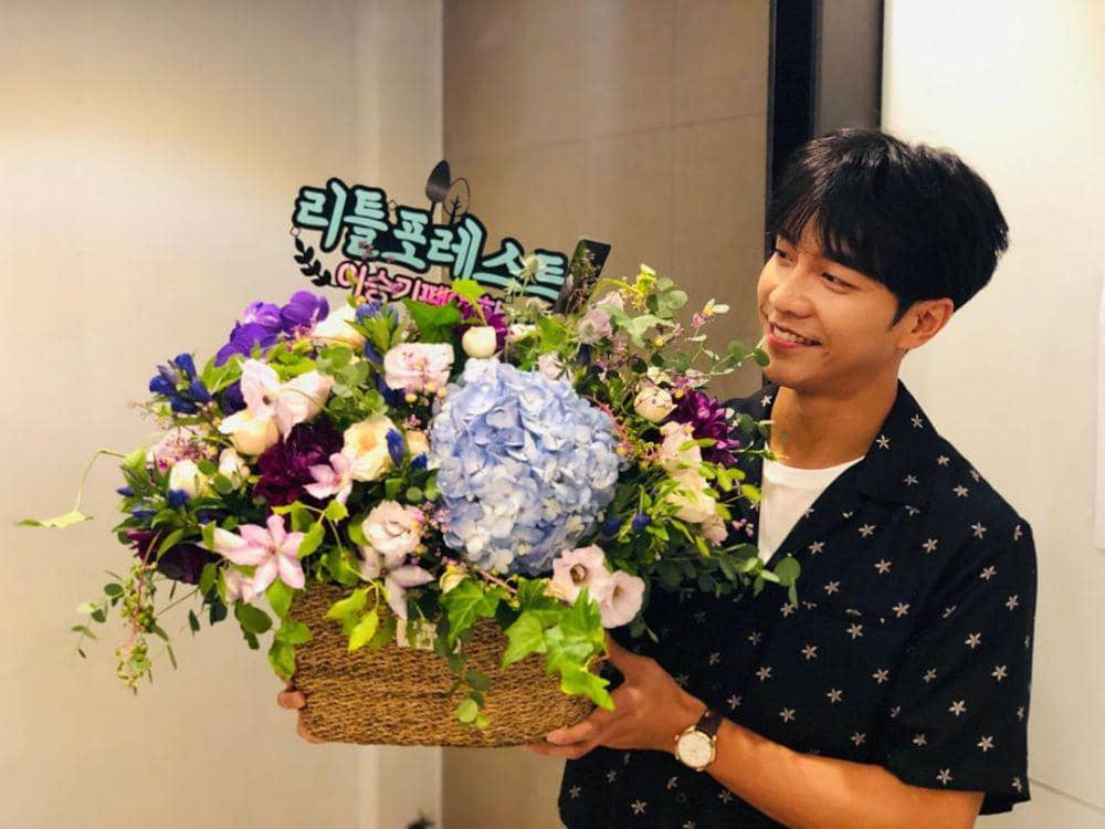 instagram.com/leeseunggi.official