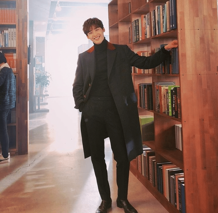 instagram.com/jongsuk0206