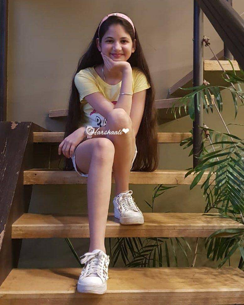Instagram.com/harshaalimalhotra_03
