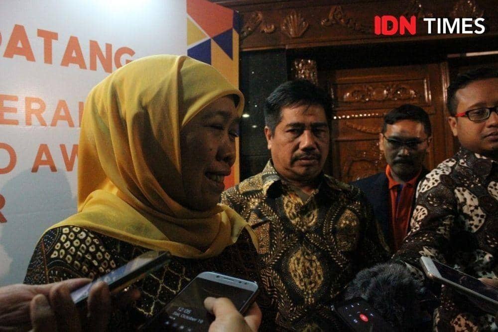 Gubernur Jatim memberikan sambutan di acara Dies Natalis FISIP UNAIR. 19 Oktober 2019. IDN Times/Dewa Putu Ardita