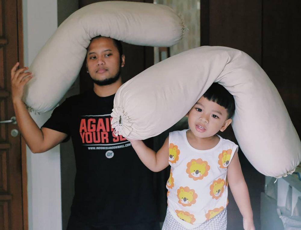 Instagram.com/eshabons