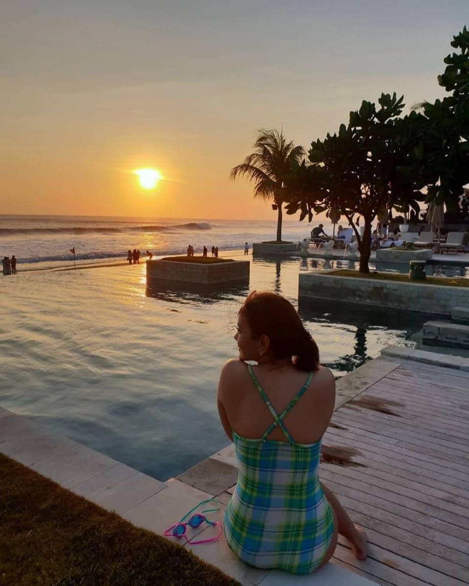 Instagram.com/anita.hara