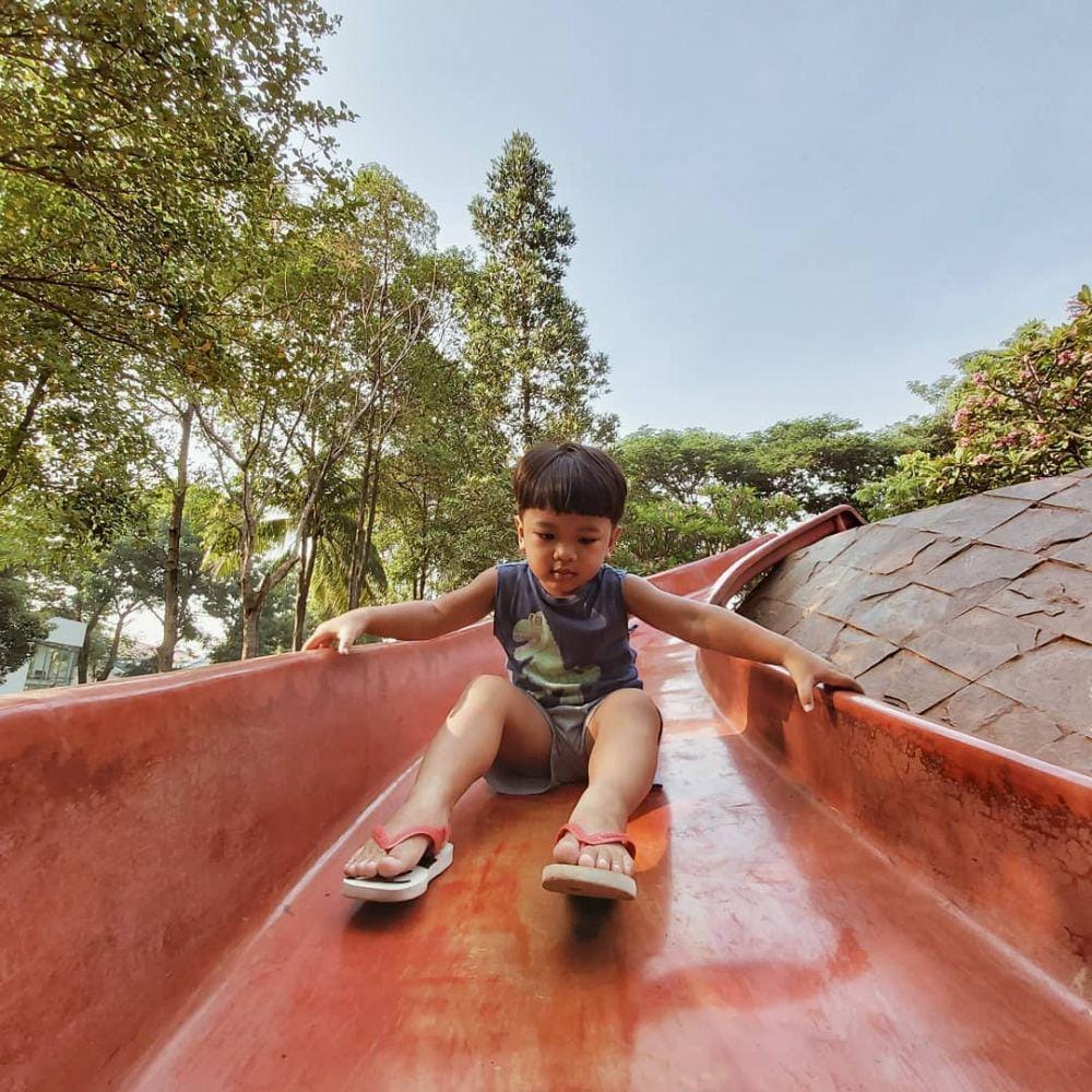 Instagram.com/eshabons