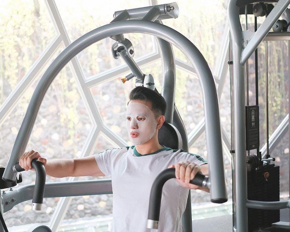 instagram.com/billydavidson_