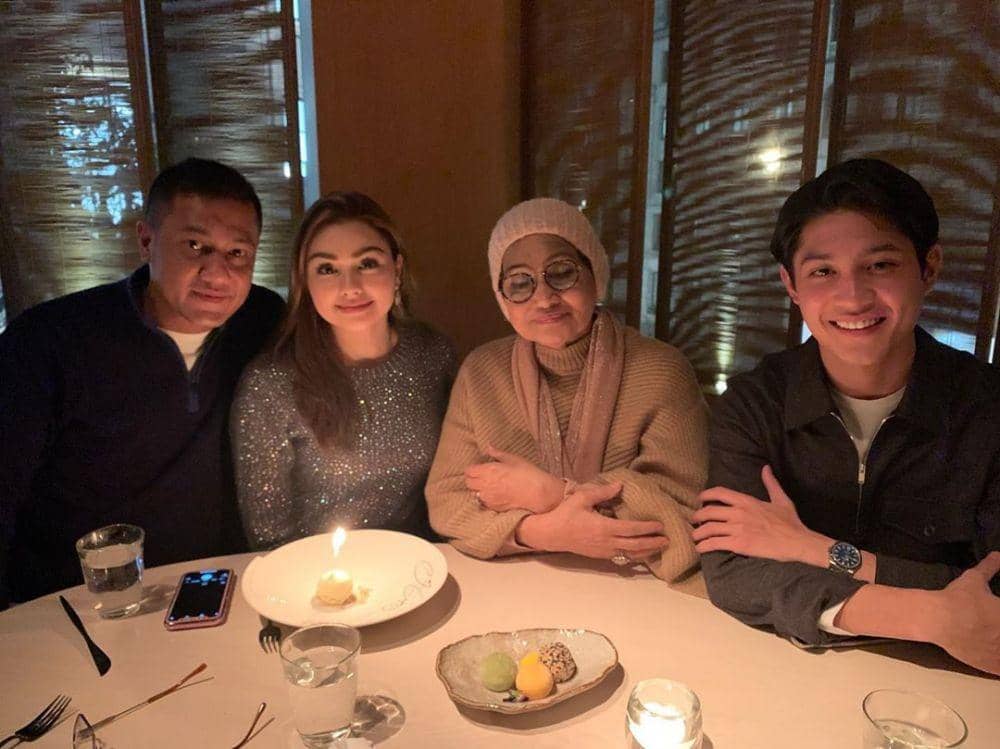 instagram.com/nourahsheivirah