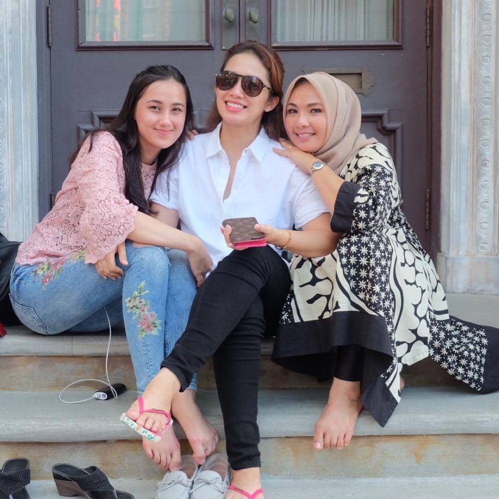 instagram.com/ussypratama/