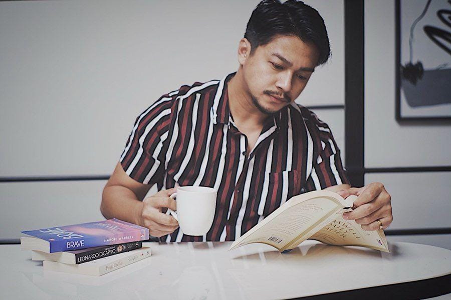 instagram.com/devamahenra