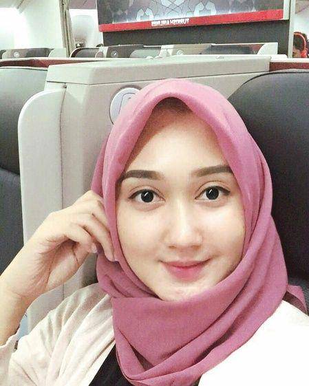 instagram.com/dianpelangi