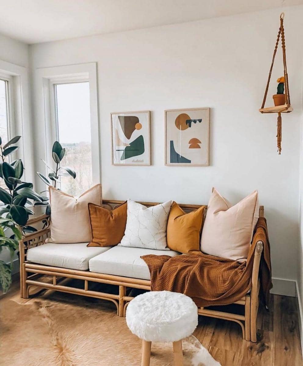 instagram.com/boneill_athome