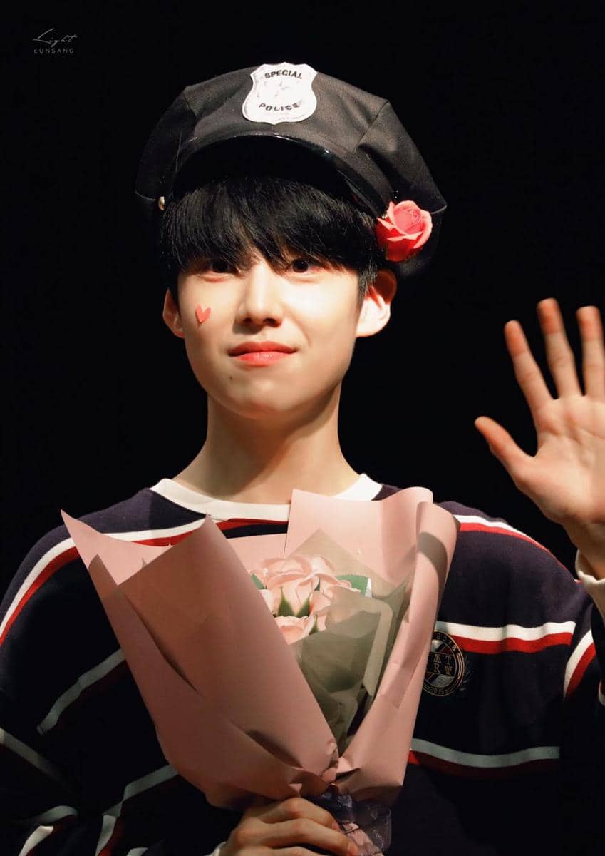 Twitter @ES_planet1026