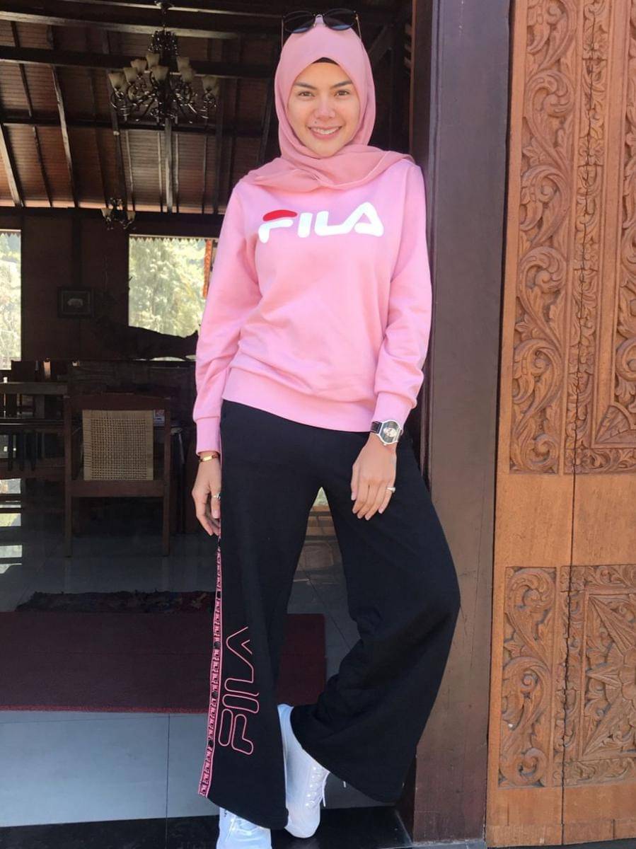 Instagram.com/nikitamirzanimawardi_17