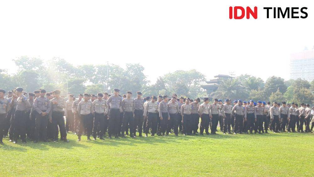Apel Gelar Pasukan Ops Zebra Semeru 2019 Polda Jatim, Rabu (23/10). IDN Times/Ardiansyah Fajar