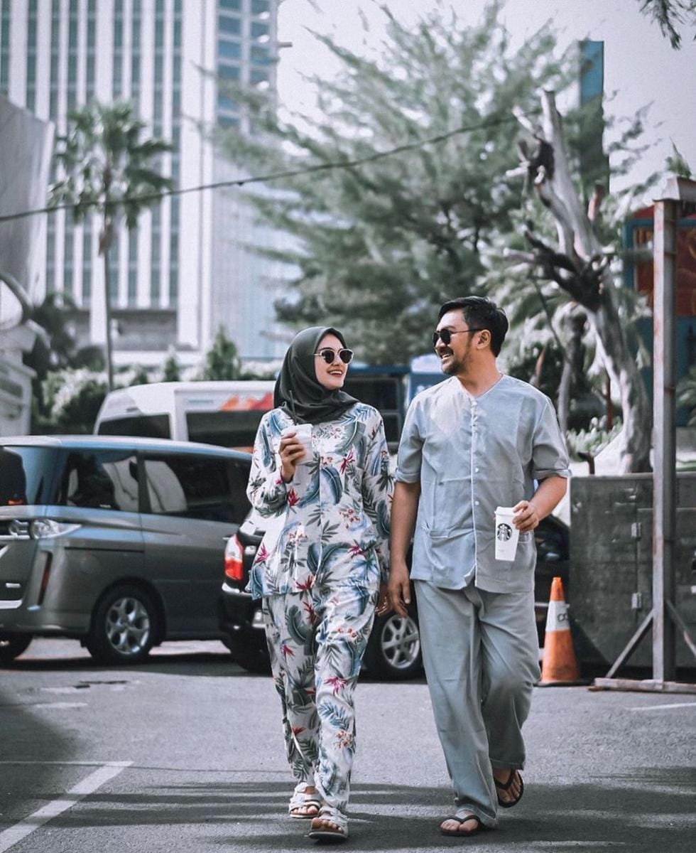 Instagram.com/zeezeeshahab