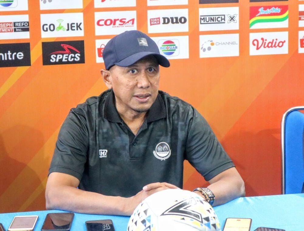 Pelatih PS Tira Persikabi, Rachmad Darmawan saat sesi jumpa pers sebelum laga kontra Arema FC putaran pertama lalu. IDN Times/ Alfi Ramadana