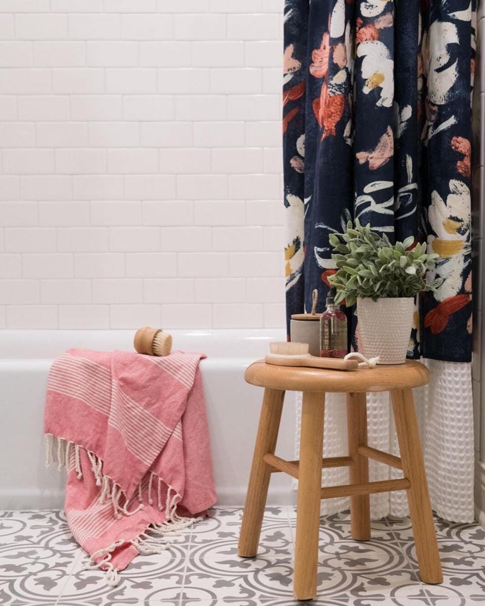 instagram.com/olliepop_design/