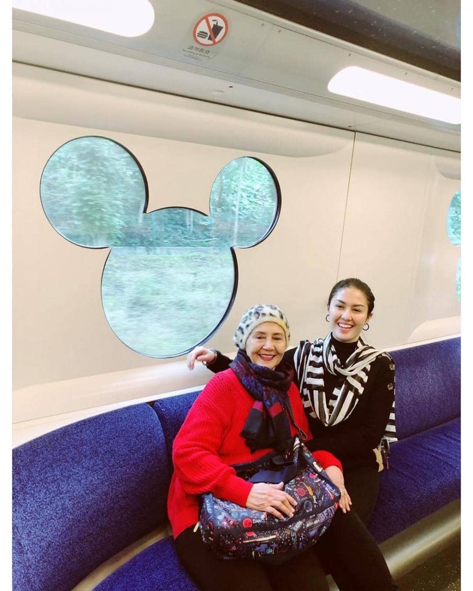 instagram.com/jelita.callebaut