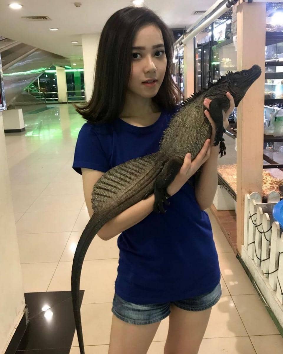 Instagram.com/rebeccaregina05