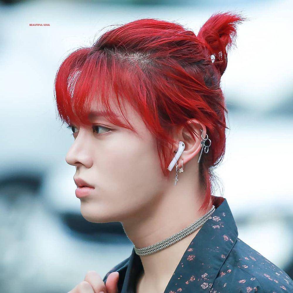 Instagram/Yuta.nct