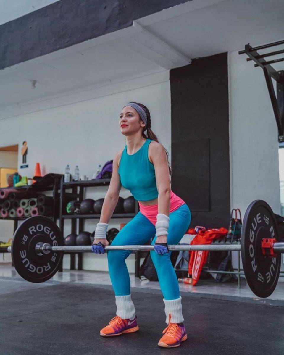 instagram.com/pevpearce