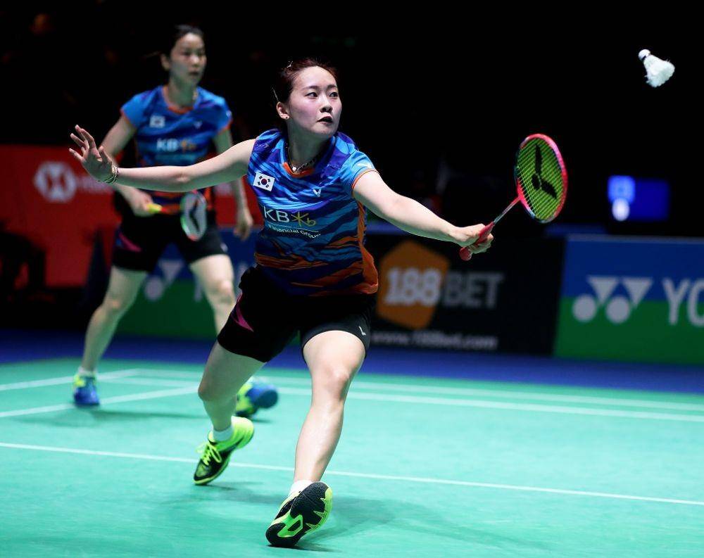 Pasangan ganda putri Korea Selatan, Baek Ha-na/Jung Kyung-eun. bwfbadminton.com
