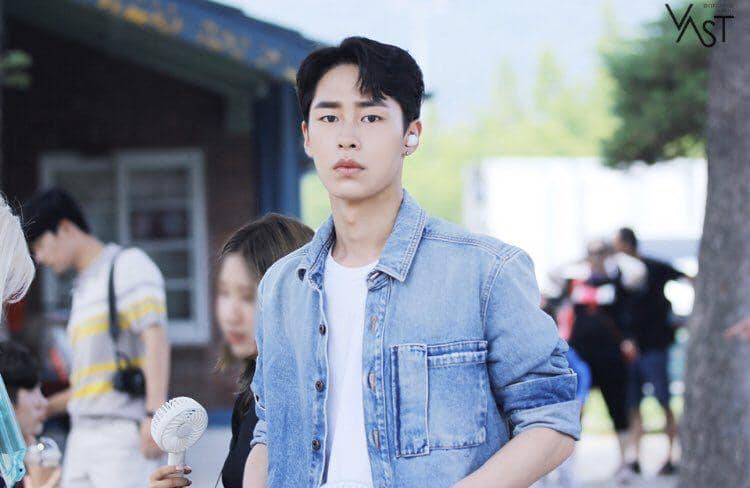 twitter.com/leejaewookpics