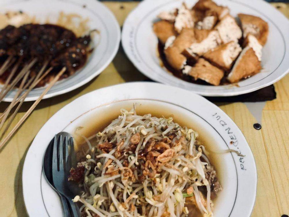 instagram.com/foodiewithbens
